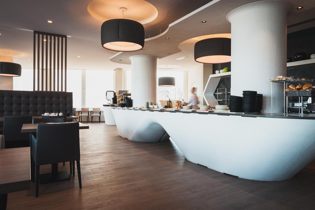C-Hotels Andromeda Остенде Екстериор снимка